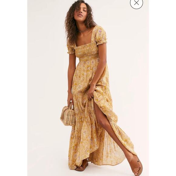Free People Dresses & Skirts - Free People Getaway Midi Maxi Dress Women’s XS Boho Floral Ivory Comb Smocked
